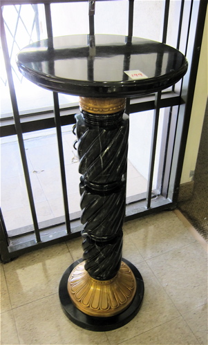 ORMOLU AND BLACK PORFIDO MARBLE