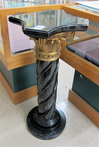 ORMOLU AND BLACK PORFIDO MARBLE