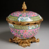 ORMOLU MOUNTED FAMILLE ROSE BO