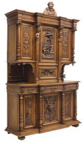 ORNATE RENAISSANCE REVIVAL CAR