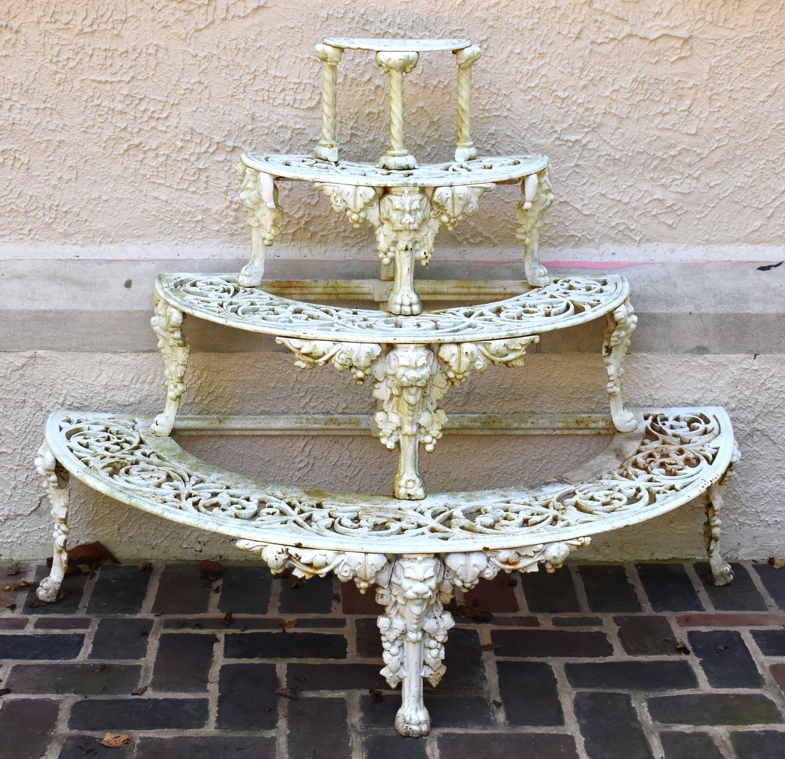 ORNATE VICTORIAN STYLE  FOUR TIER