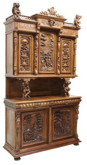 ORNATELY CARVED FRENCH RENAISS