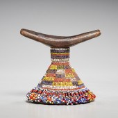 OROMO PEOPLES, NECKREST WITH B