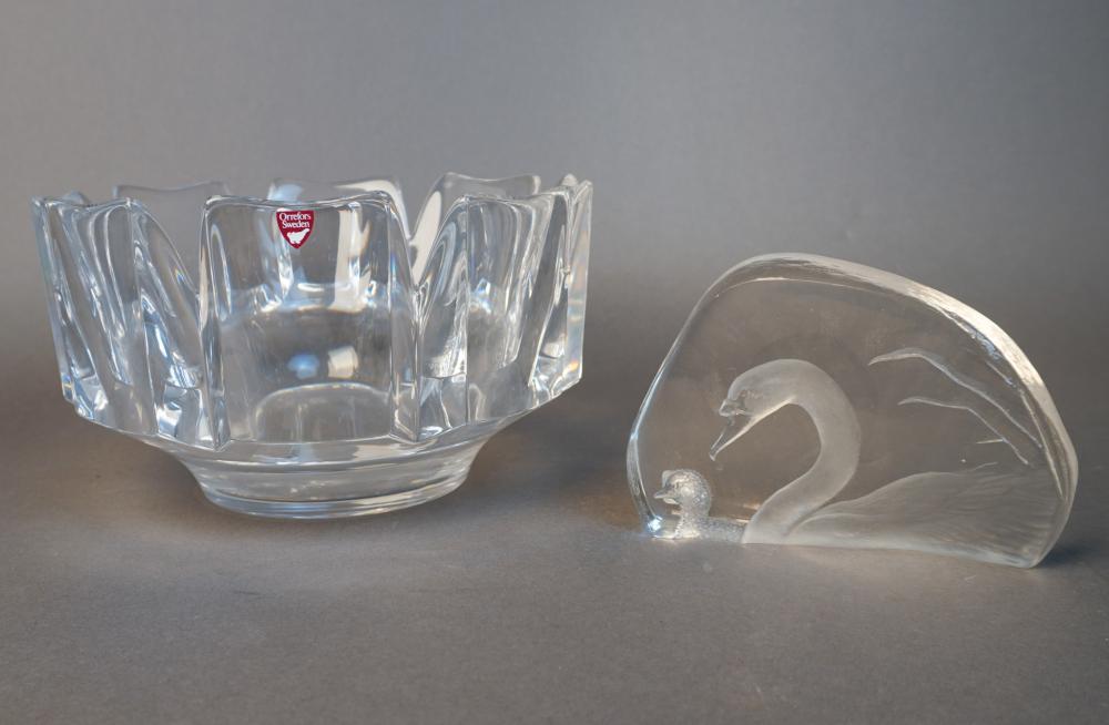 ORREFORS CRYSTAL CENTERPIECE BOWL