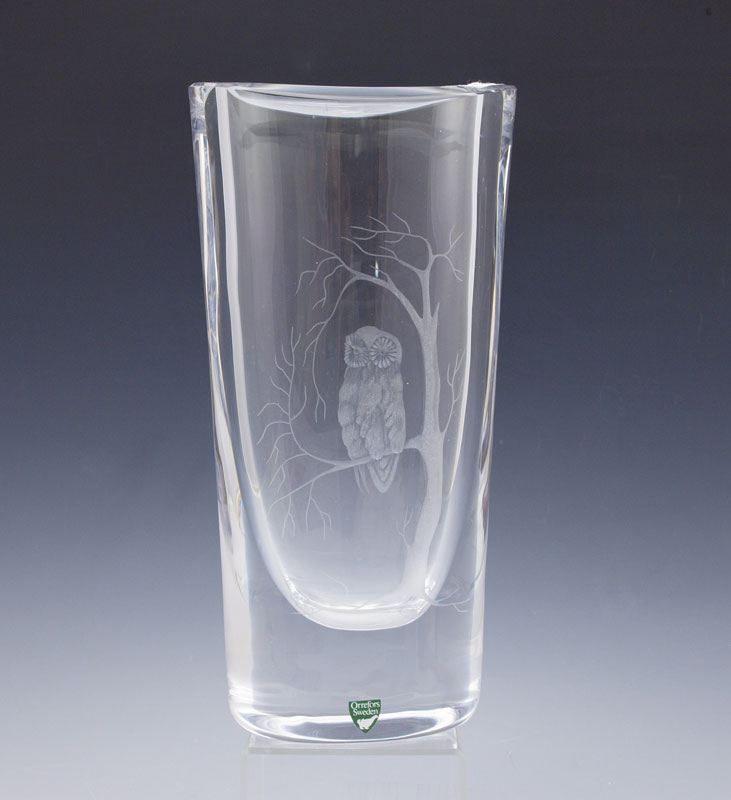 ORREFORS SWEDISH CRYSTAL VASE: