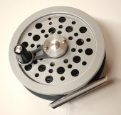 ORVIS MAGNALITE MULTIPLIER FLY