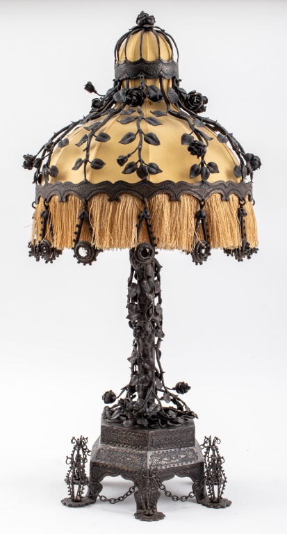 OSCAR BACH ATTR. IRON ROSE MOTIF