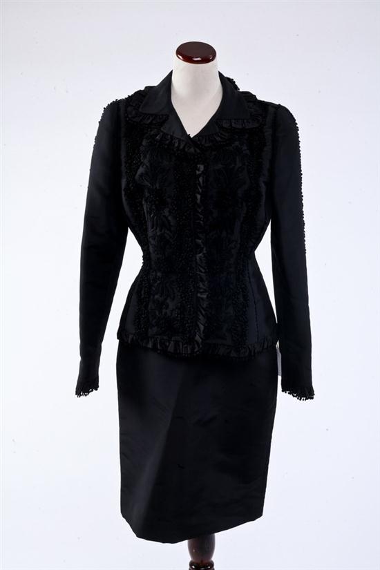 OSCAR DE LA RENTA BLACK EMBROIDERED