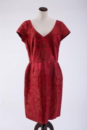 OSCAR DE LA RENTA RED BROCADE