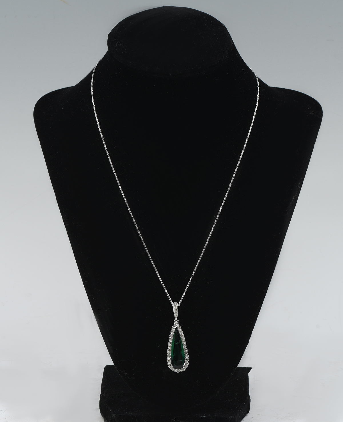 OSCAR FRIEDMAN 18K 5.70 CT
