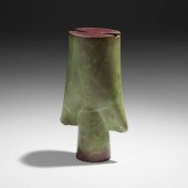 Otto  Natzler. Closed beaker f