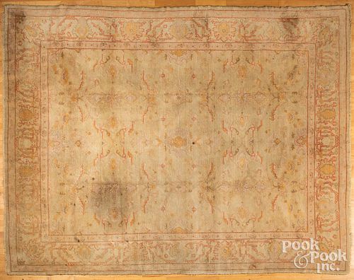 OUSHAK CARPET, EARLY/MID 20TH