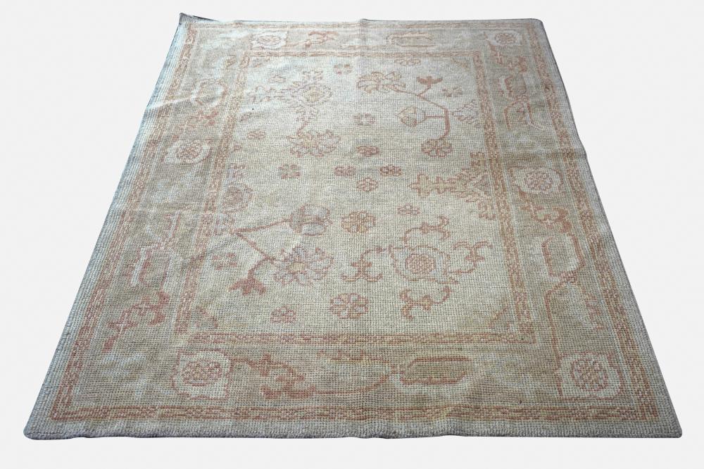 OUSHAK CARPETCondition: even