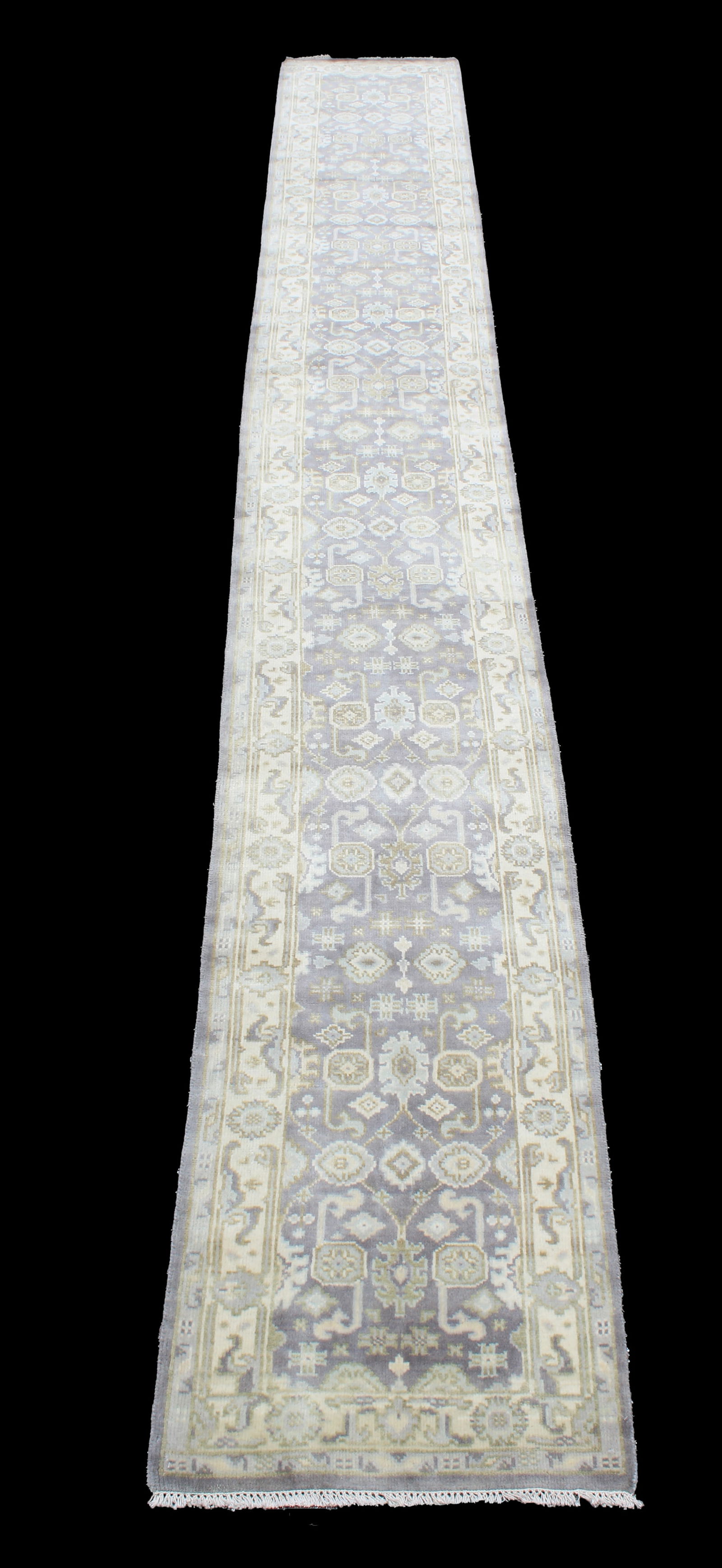 OUSHAK HAND-KNOTTED TURKISH