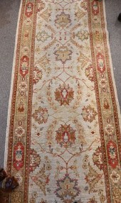OUSHAK ORIENTAL RUGOushak Orie