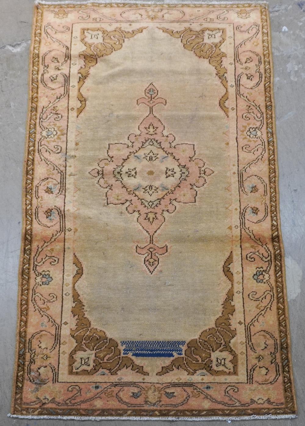 OUSHAK RUG, 6 FT 6 IN X 3 FT 2