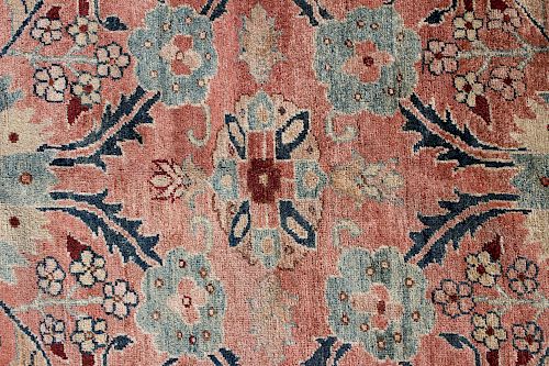 OUSHAK STYLE WOOL RUG