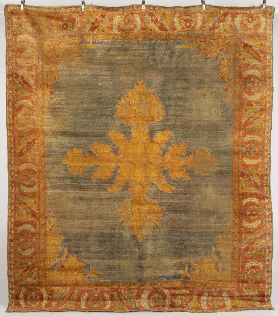 OUSHAK TURKISH RUGOushak Turkish