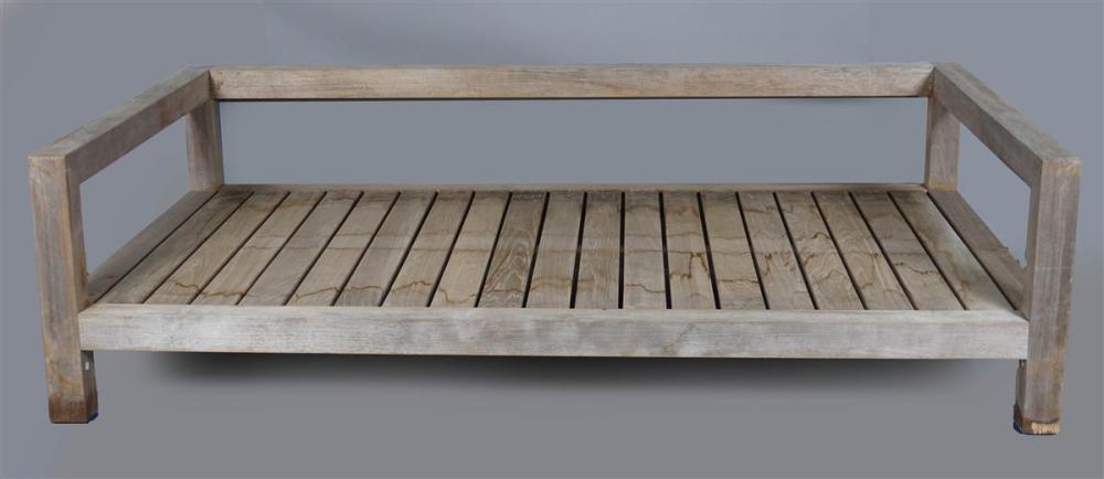 OUTDOOR SETTLE, TEAKOUTDOOR SETTLE,