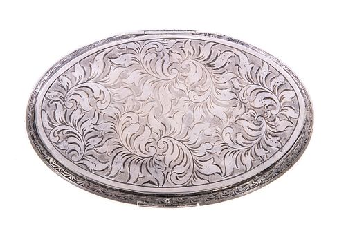 OVAL 835 SILVER COMPACT