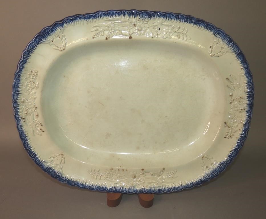 OVAL BLUE SHELL EDGE PLATTERca.