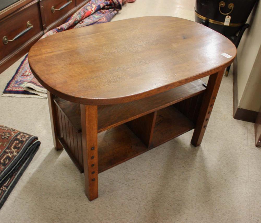 OVAL CRAFTSMAN OAK CENTER TABLE,