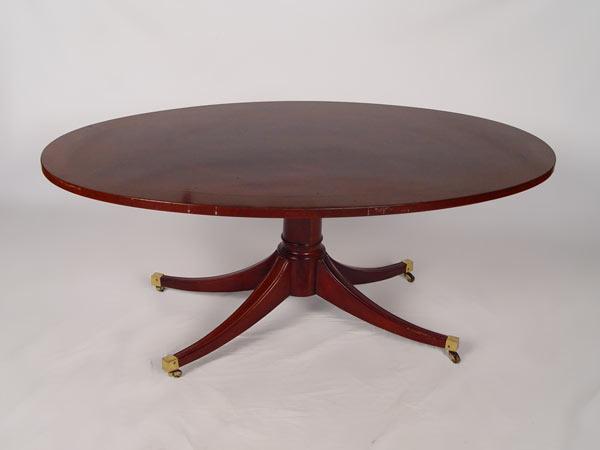 OVAL INLAID MAHOGANY COFFEE