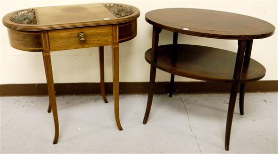 Oval mahogany table with string