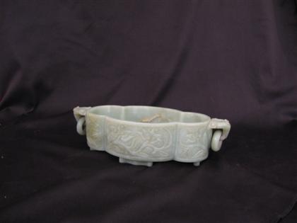Oval nephrite jade bowl with