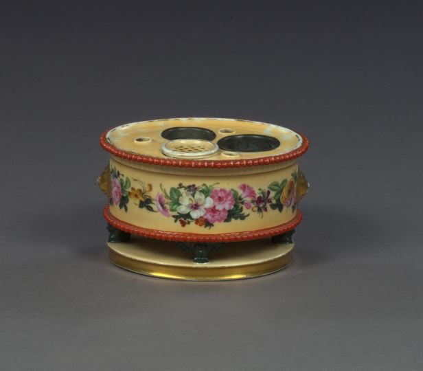 Oval Paris Porcelain Footed