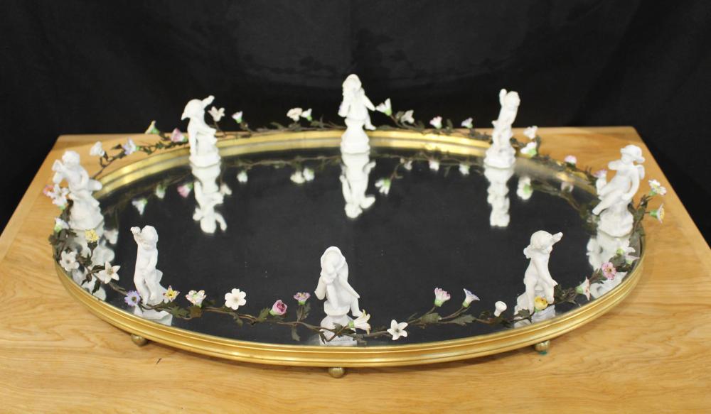 OVAL PLATEAU MIRROROVAL PLATEAU