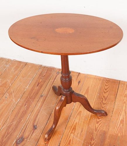OVAL TILT TOP CANDLE STANDOval tilt