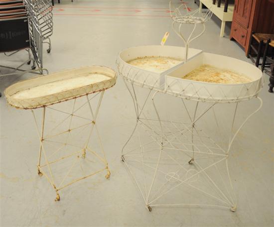Oval wire plant stand with two tole