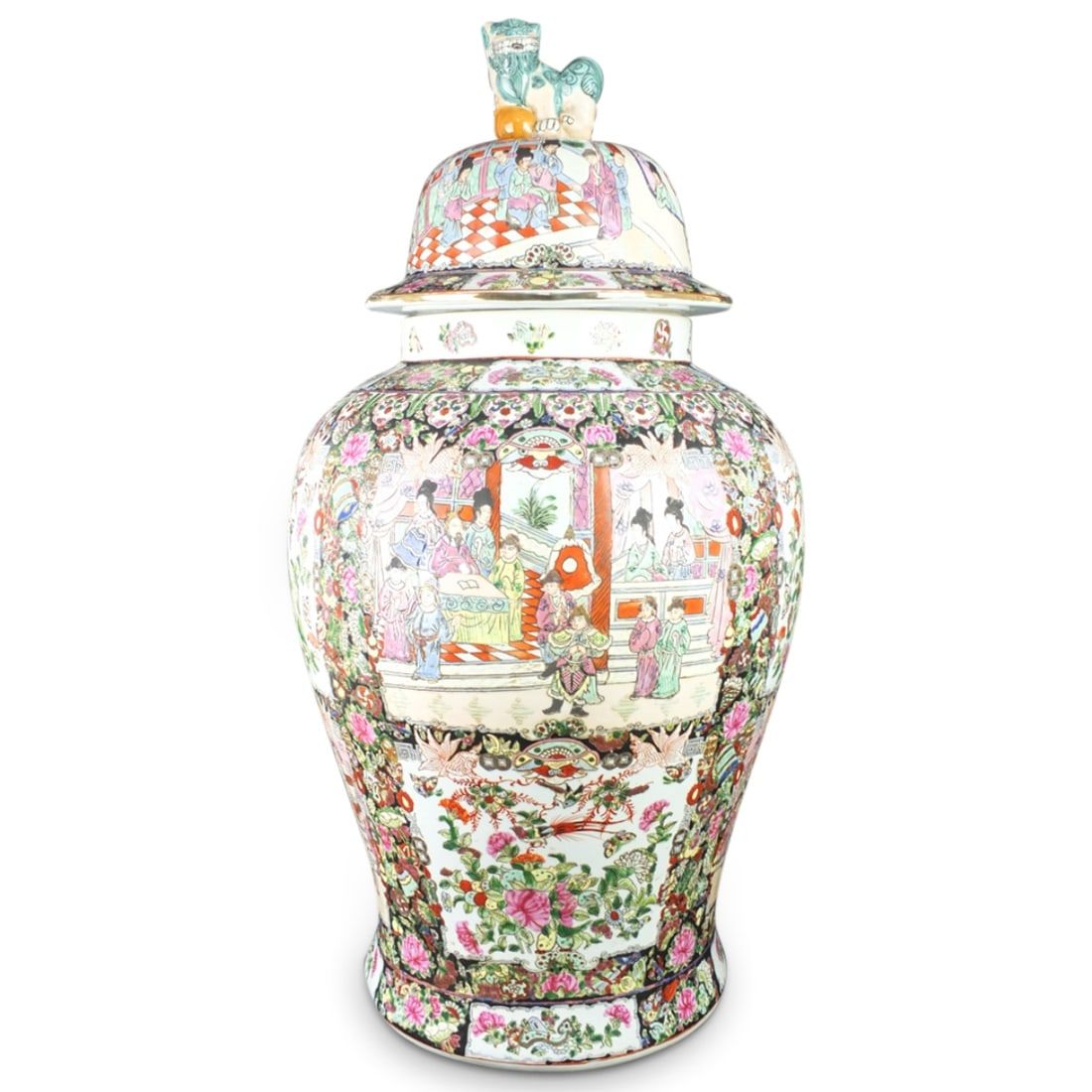 OVERSIZED CHINESE ROSE MEDALLION