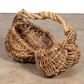 OVERSIZED WOVEN WOODEN TWIG DO