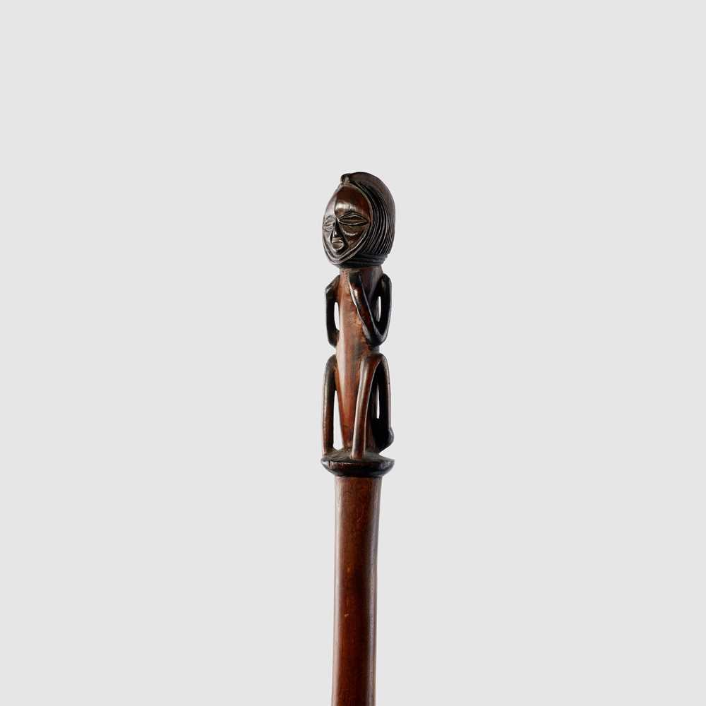 OVIMBINDU STAFF ANGOLA carved wood,