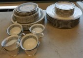 OXFORD 30-PIECE FILIGREE PORCE