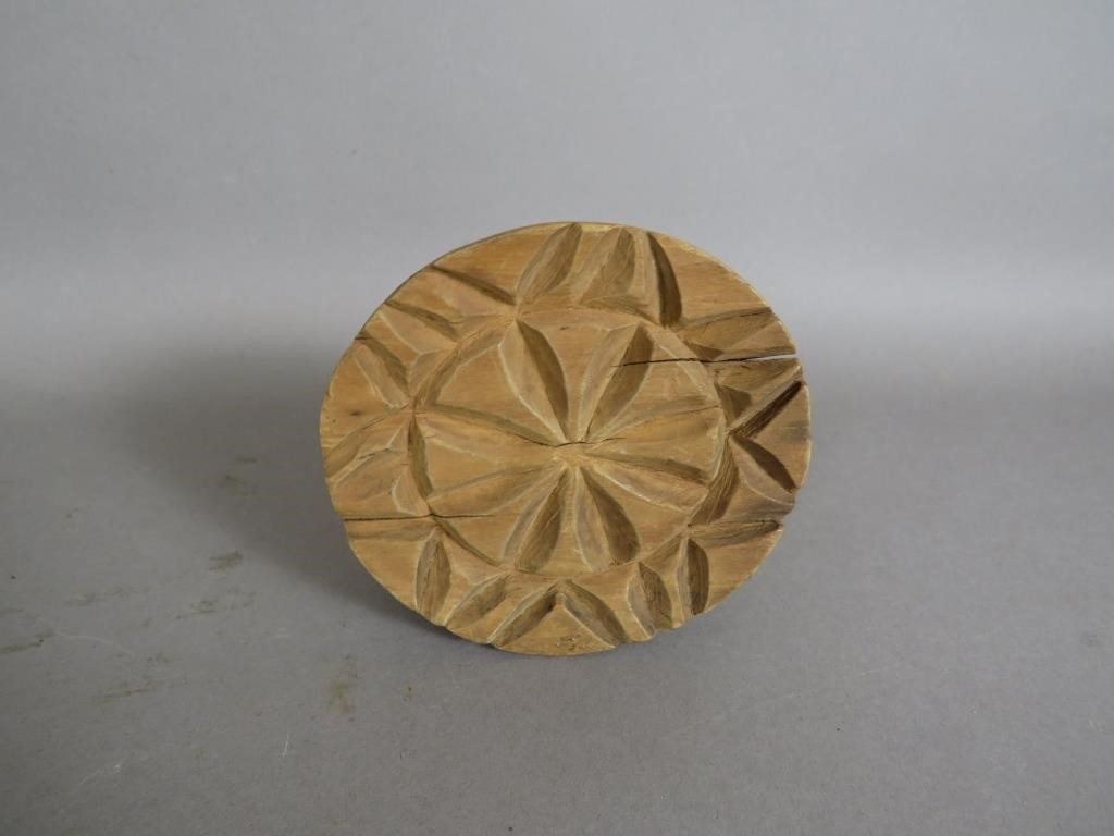 PA PRIMITIVE STAR CARVED BUTTER