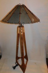 PACIFIC GREEN FLOOR LAMP & VAS