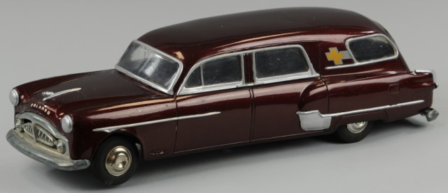 PACKARD ''HENNY'' AMBULANCE AMC