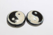 PAID OF CHINESE TAI-CHI BEADS<