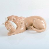 PAINFUL LION 1005022 - LLADRO