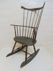 PAINT DECORATED WINDSOR COMB B