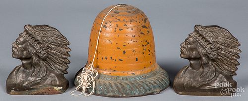 PAINTED CAST IRON BEE SKEP STRING