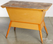 PAINTED DOUGHBOX TABLE<br>Penn