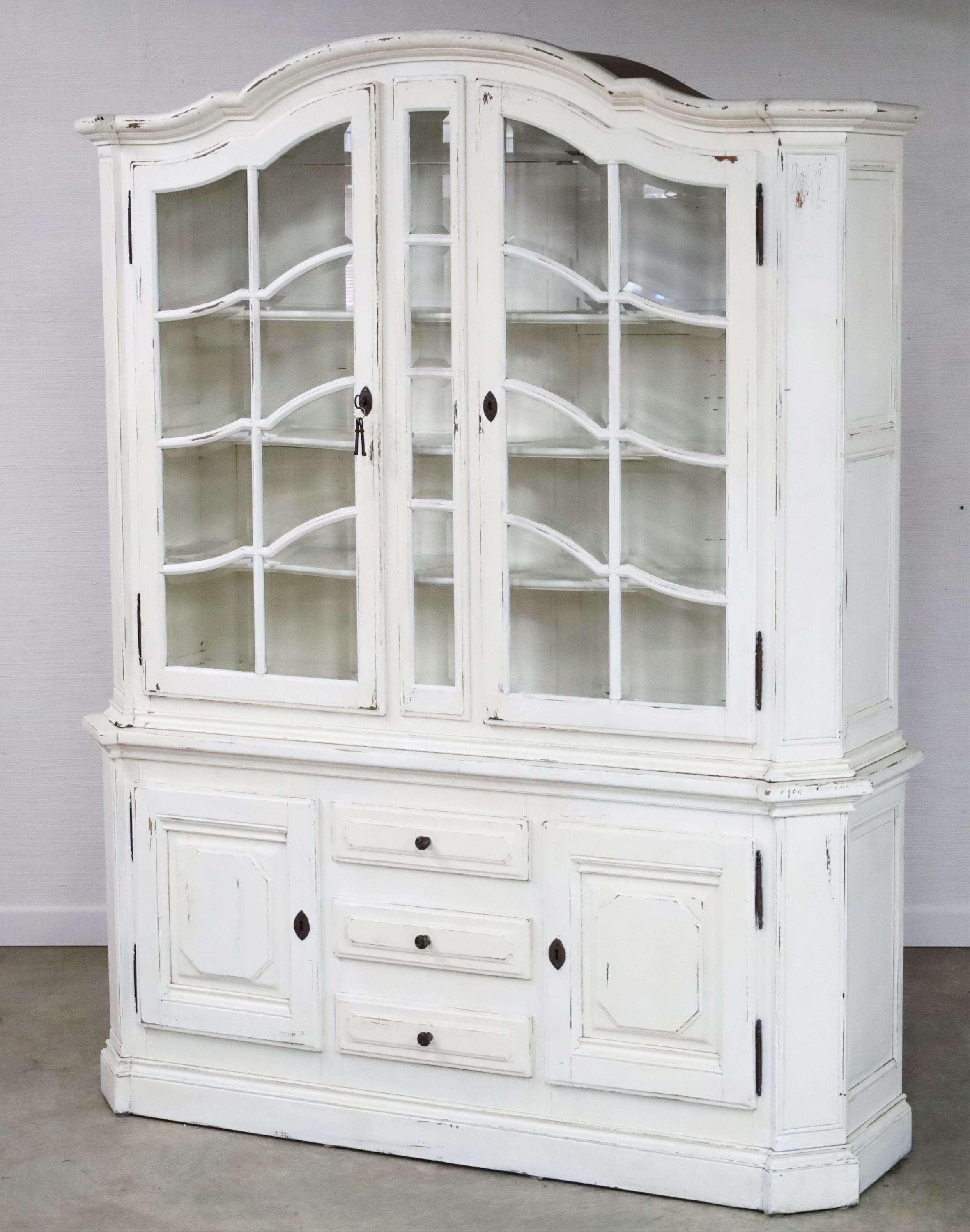 PAINTED DUTCH OAK BONNET TOP
