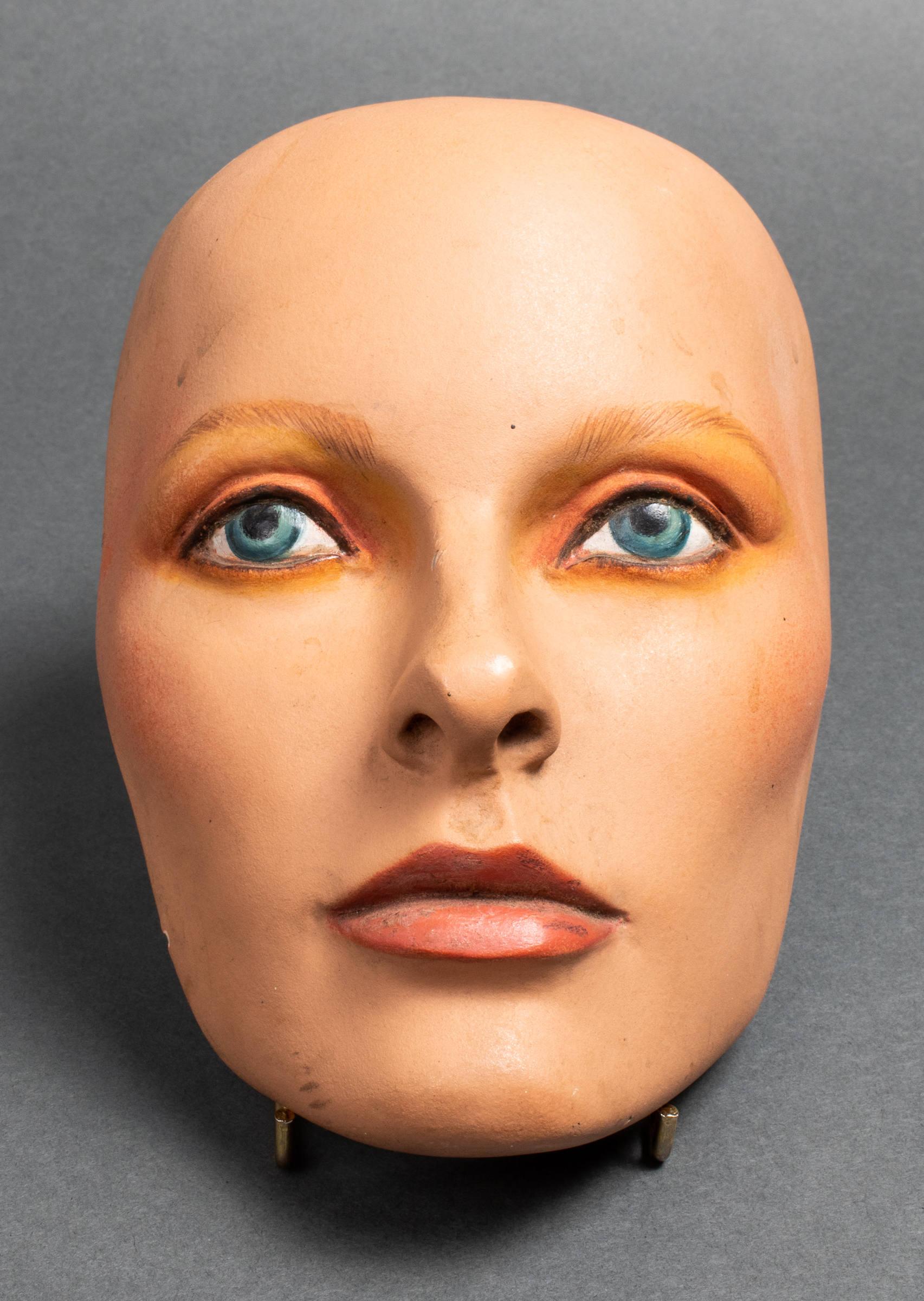 PAINTED FIBERGLASS WALL PLAQUE MASK
