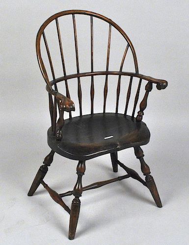 PAINTED KNUCKLE ARM WINDSOR CHAIRin