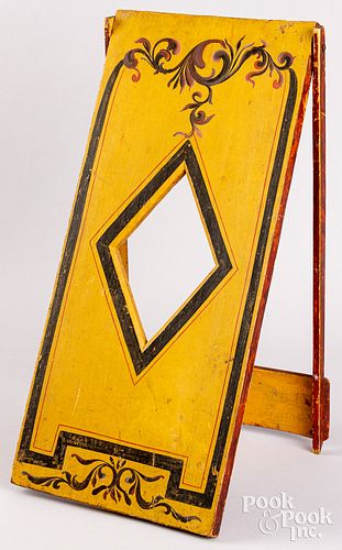 PAINTED PINE CARNIVAL BALL TOSS
