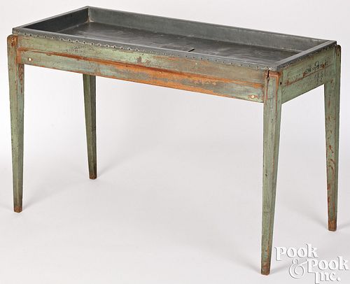 PAINTED PINE ZINC LINED DRYSINK,